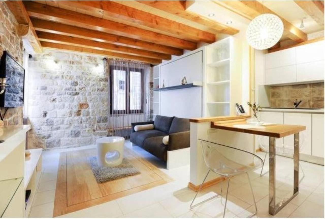 Apartment Capo Family & Capo Studio -Old Town-Parking تروغير المظهر الخارجي الصورة